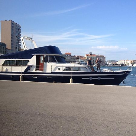 Hotel Yacht Bateau Moteur Benetti 19M Sète Zewnętrze zdjęcie