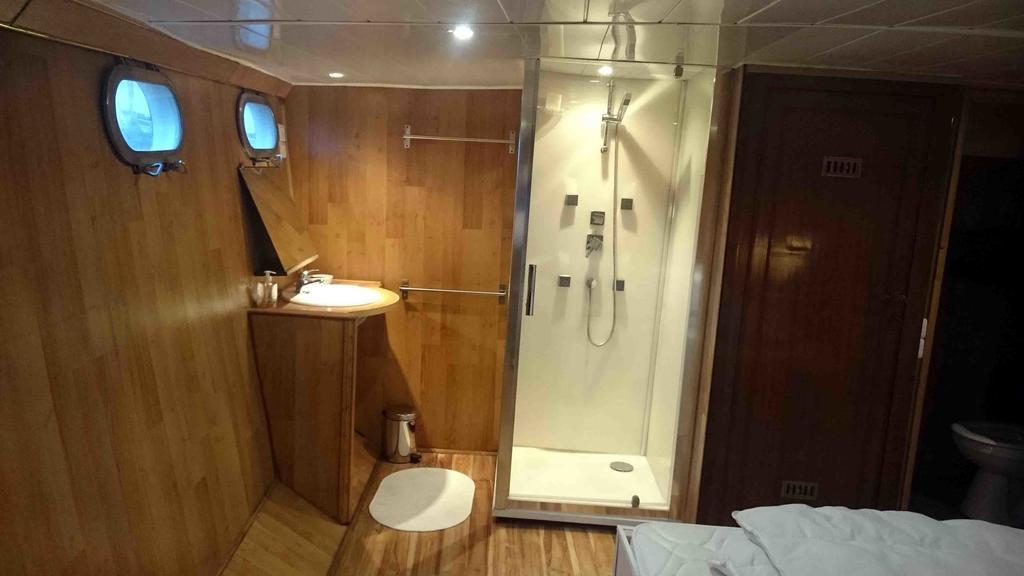 Hotel Yacht Bateau Moteur Benetti 19M Sète Zewnętrze zdjęcie